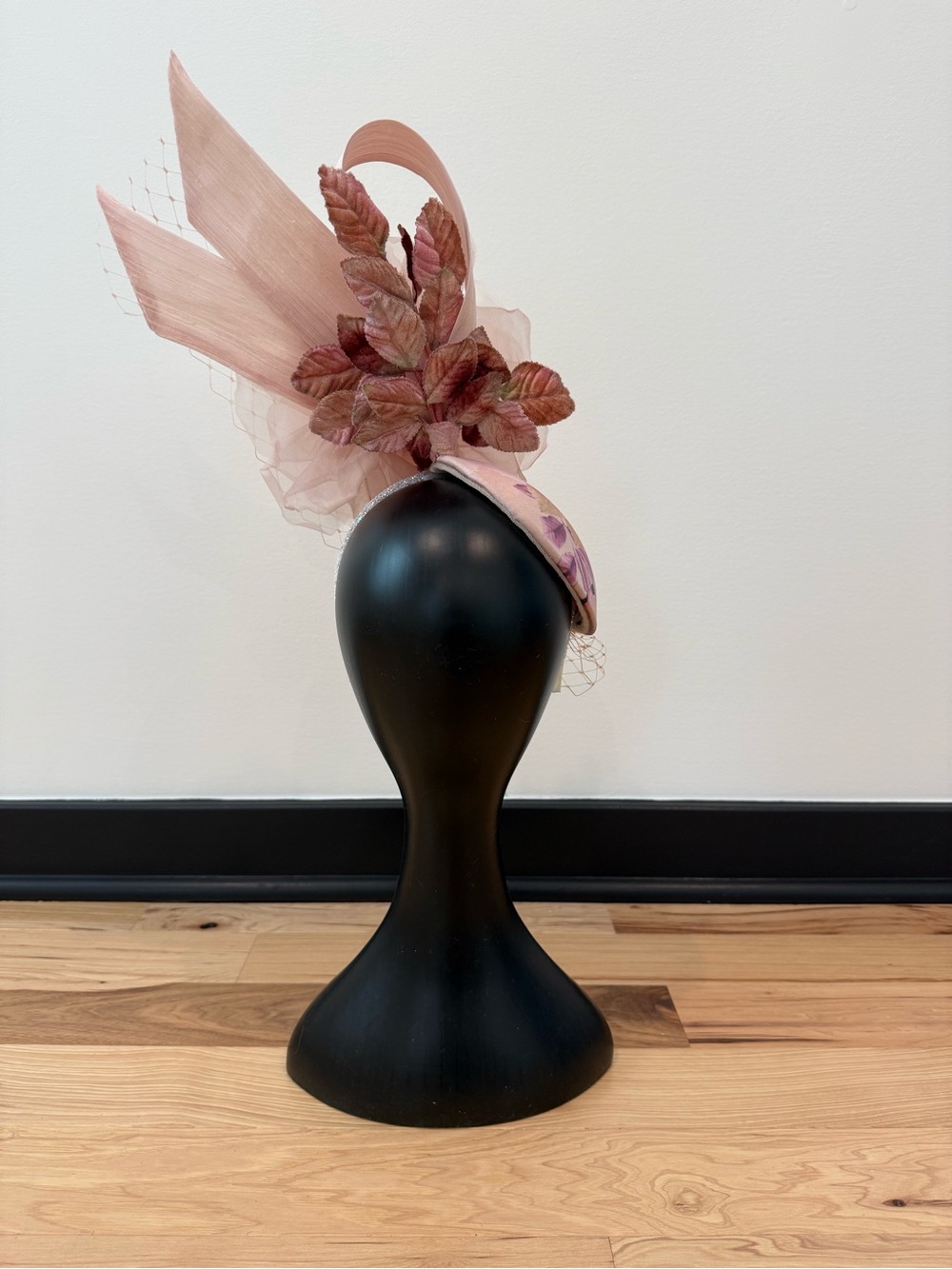 Couture Pink Floral Fascinator Hat Kentucky Derby Wedding Church Tea Party - Picture 3 of 3